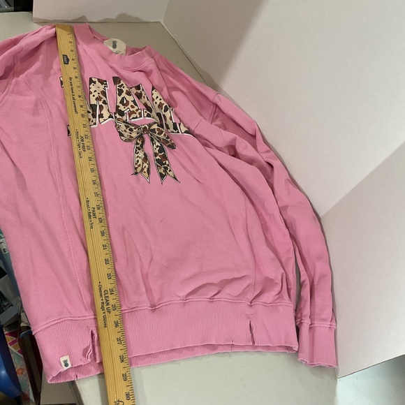 Simply Southern Mama Cow Print Pink Sweater Size Medium - Picture 3 of 10